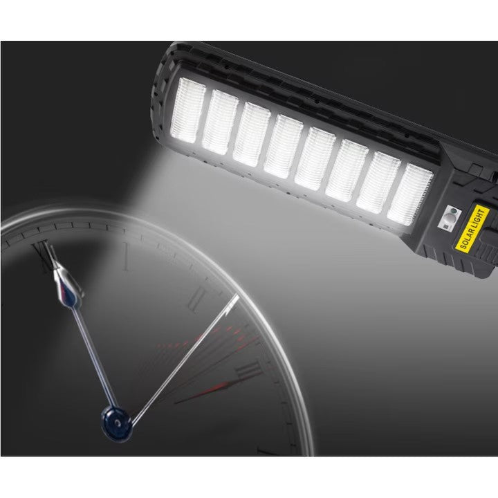 Lampă solară stradală LED AT Performance, 800 W, 1900 lm, telecomandă, autonomie 14 h, IP65